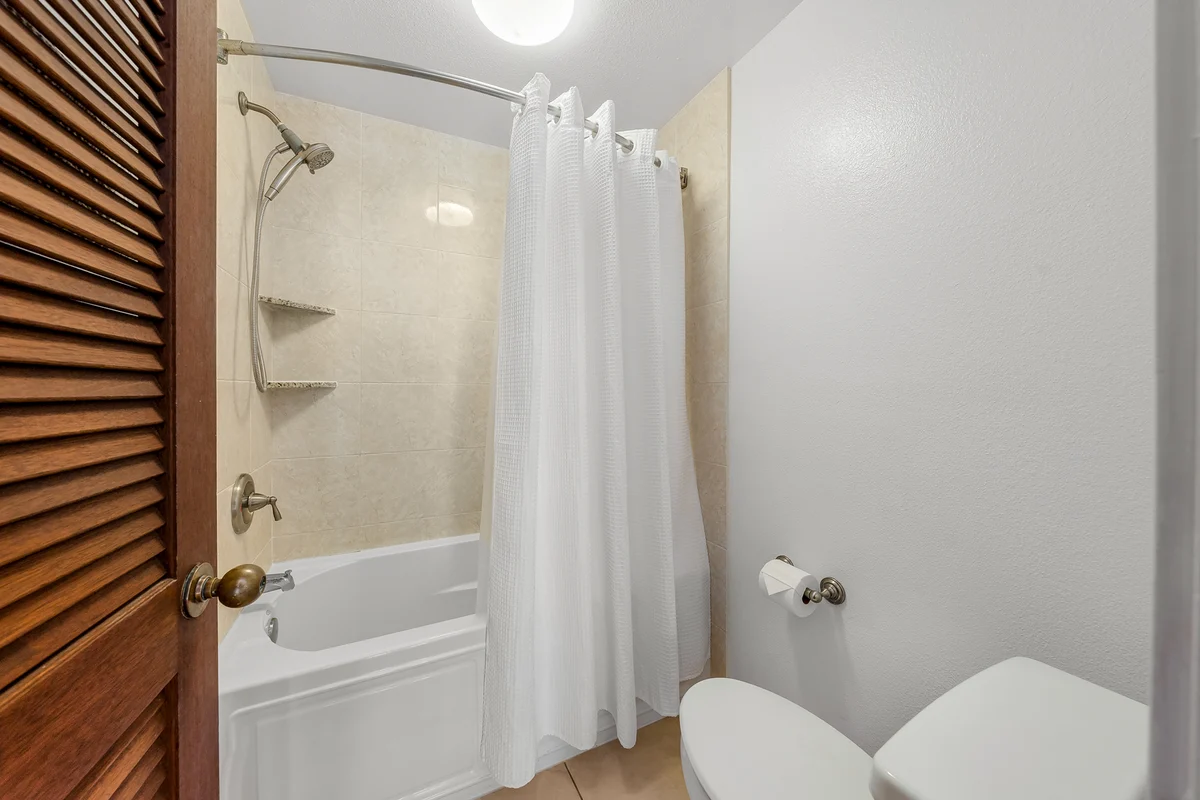 KP212 Ocean View, AC, Pool, Gym, Two Lanais property photo 4