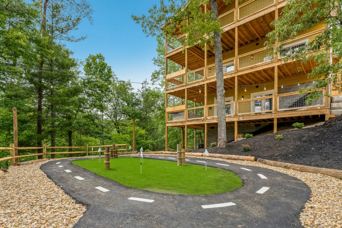 Home in Gatlinburg property photo 5