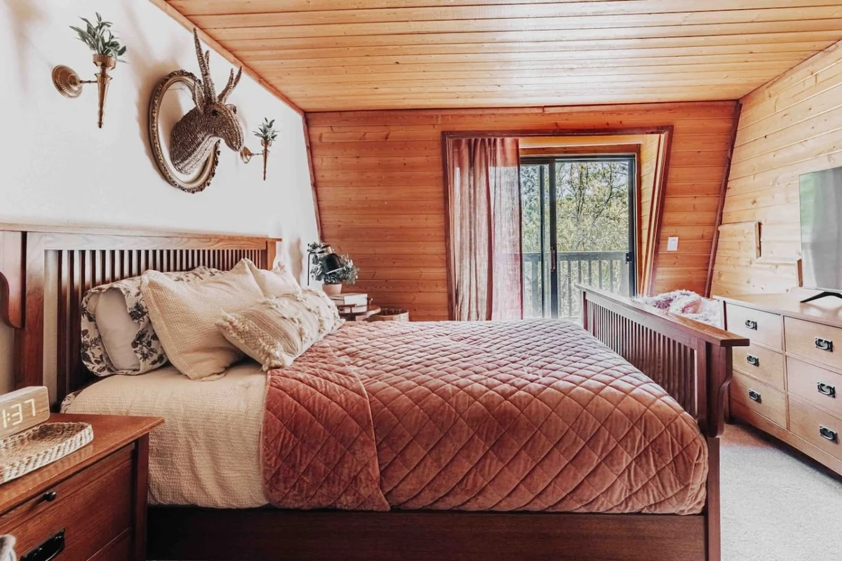 TOP RATED Boho Mountain Retreat: Pet-Friendly! #148