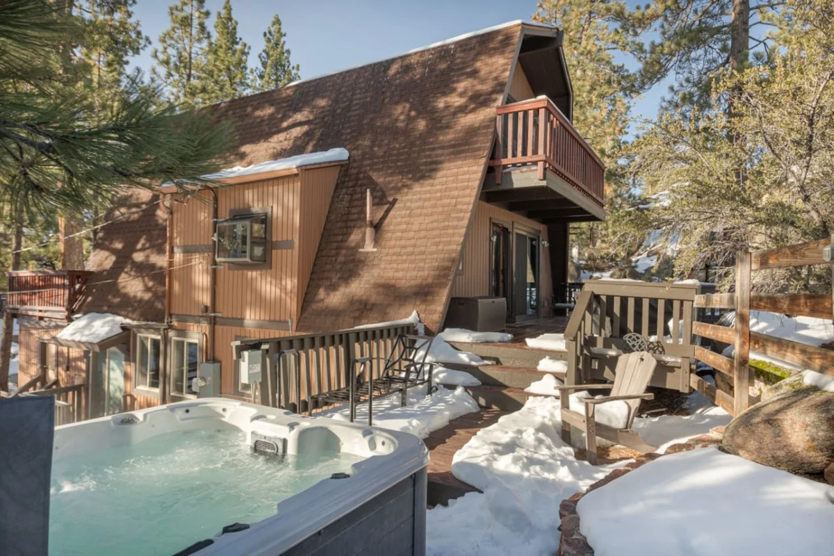*NEW* Larks Modern Nest | Near Lake, Spa & Arcade #139