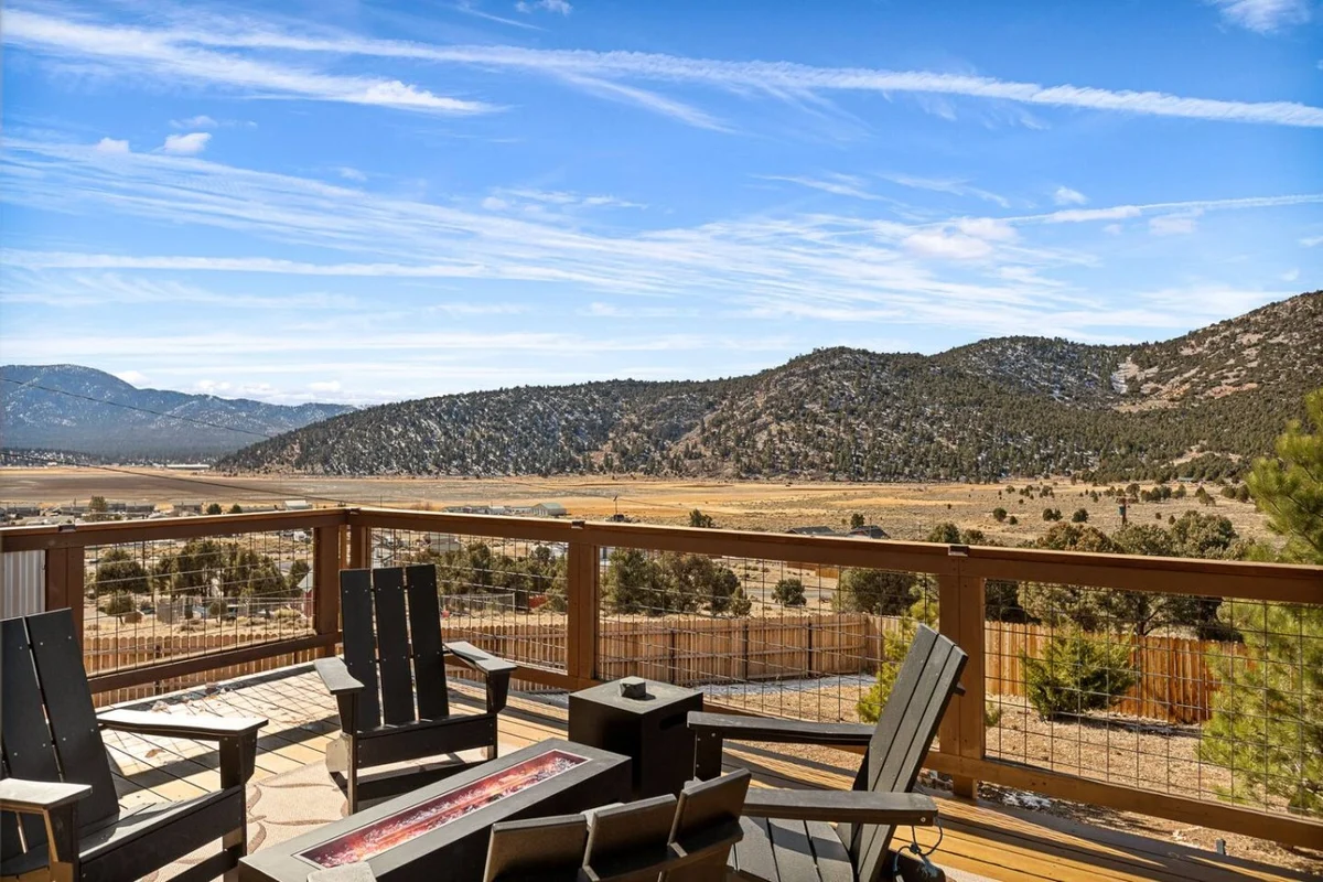 Golden View on Yoga Deck | Hot Tub & Firepit #70