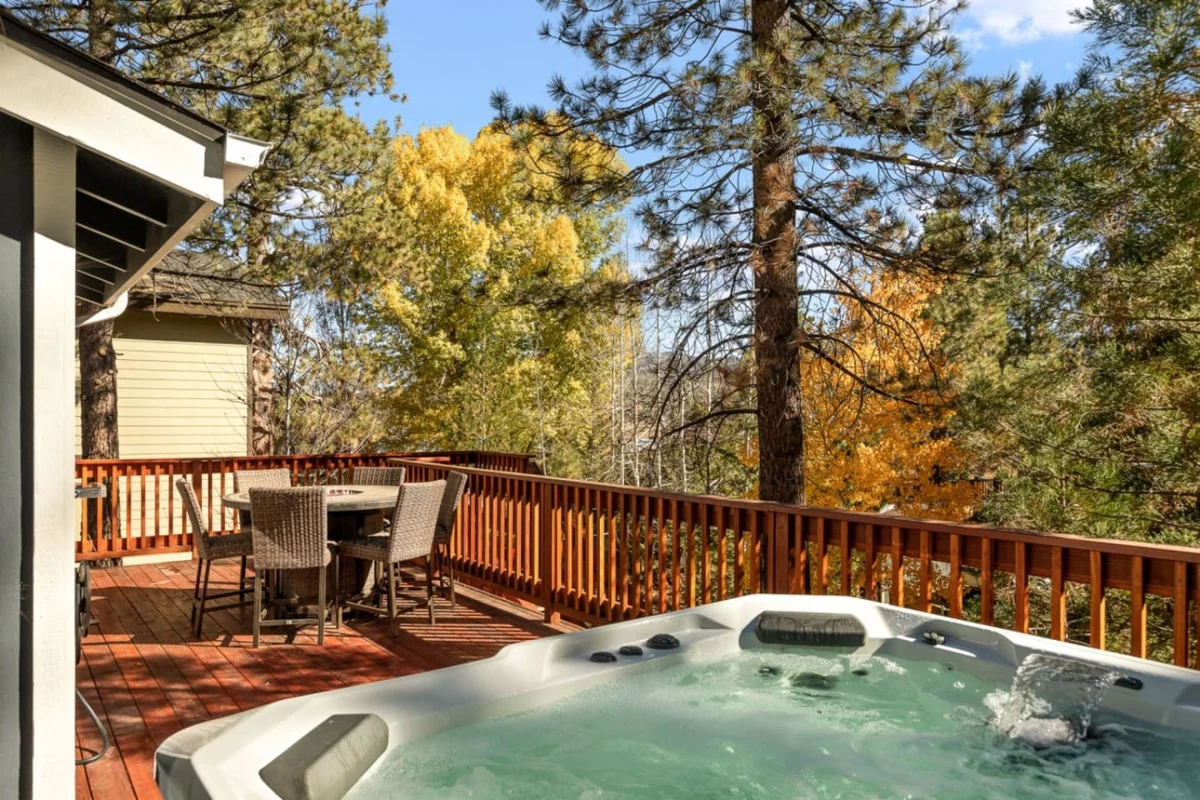 Prime Lakeside Paradise Escape & SPA #102