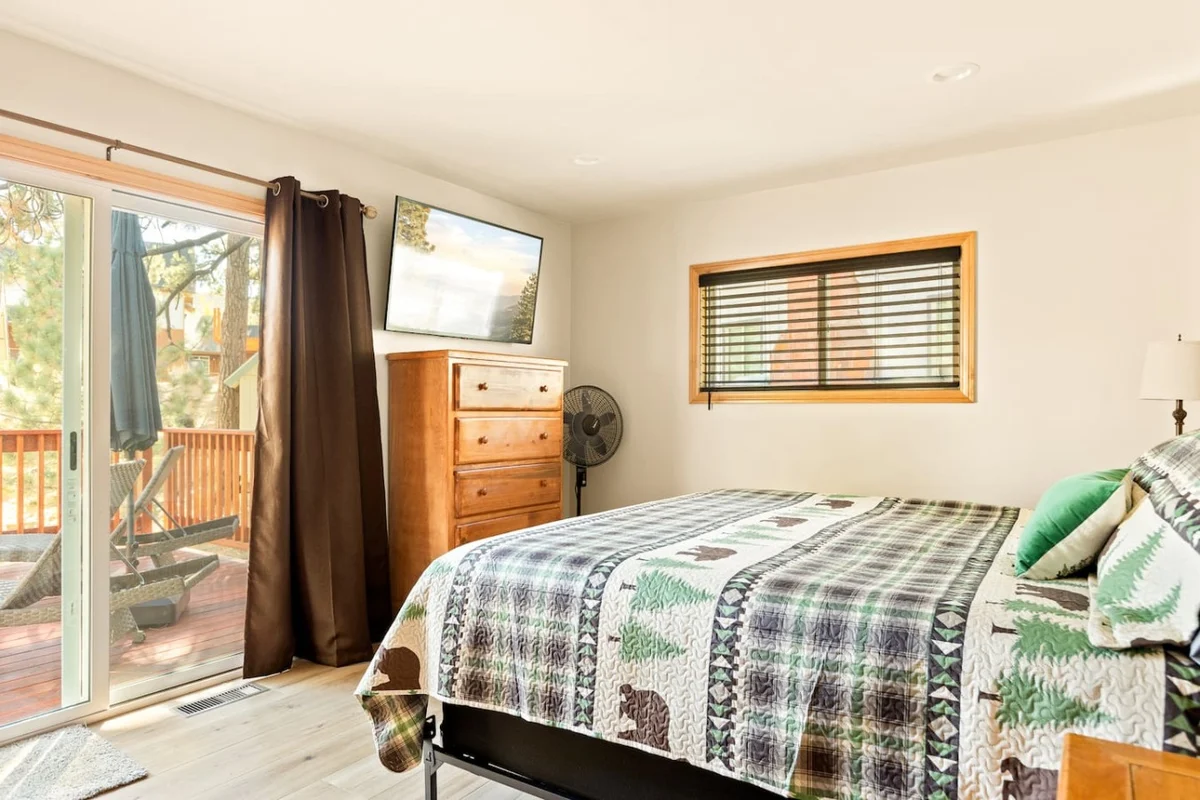 Prime Lakeside Paradise Escape & SPA #112