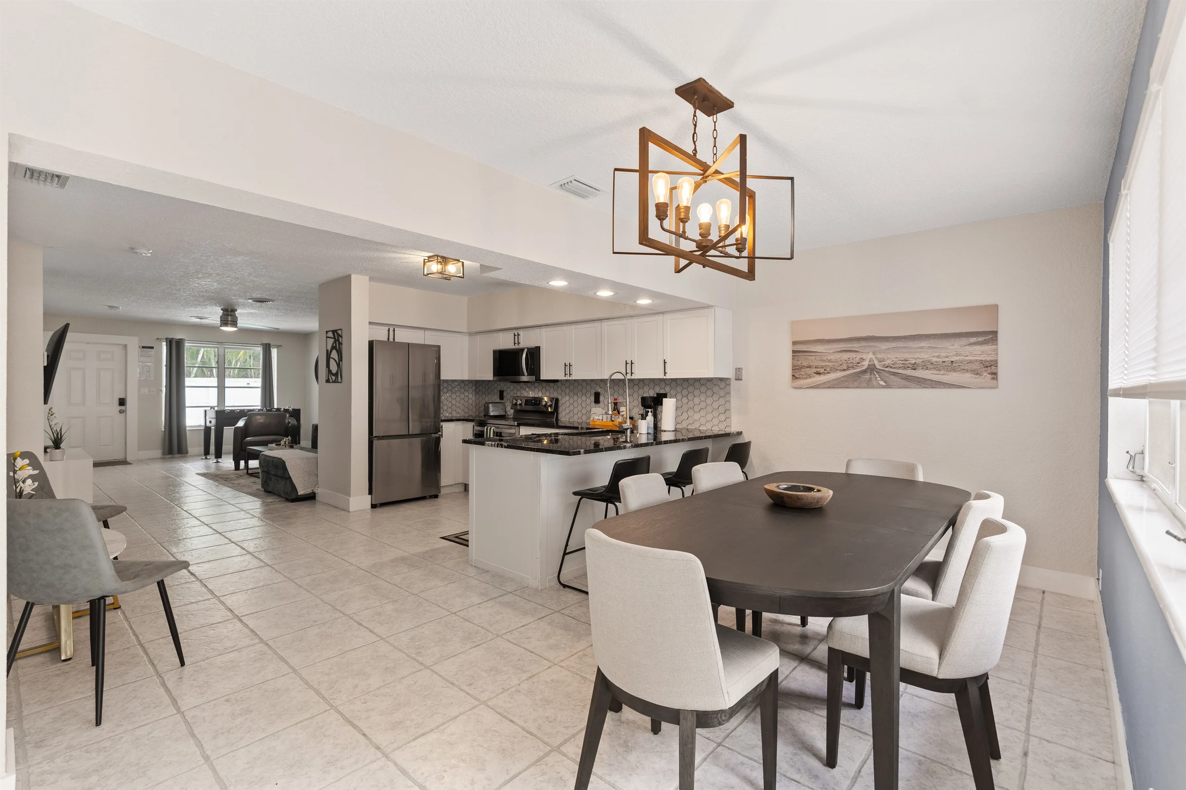 Home in Fort Lauderdale property photo 5