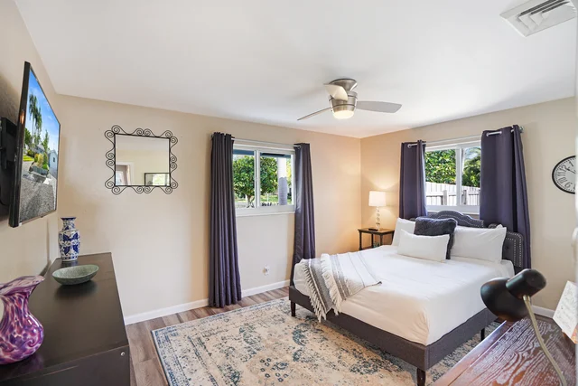 Bedroom 1 image 1