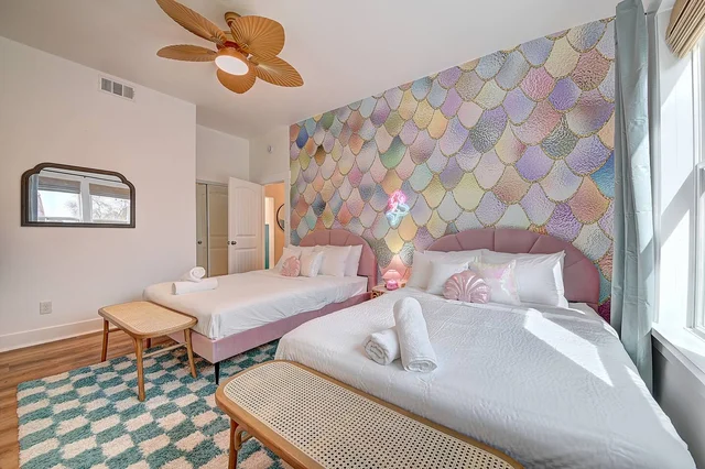 BEDROOM image 1