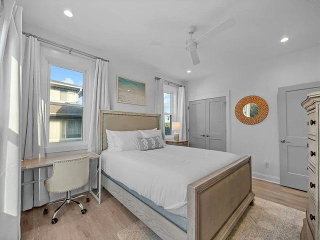 BEDROOM image 1