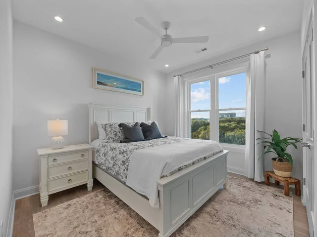 BEDROOM image 1