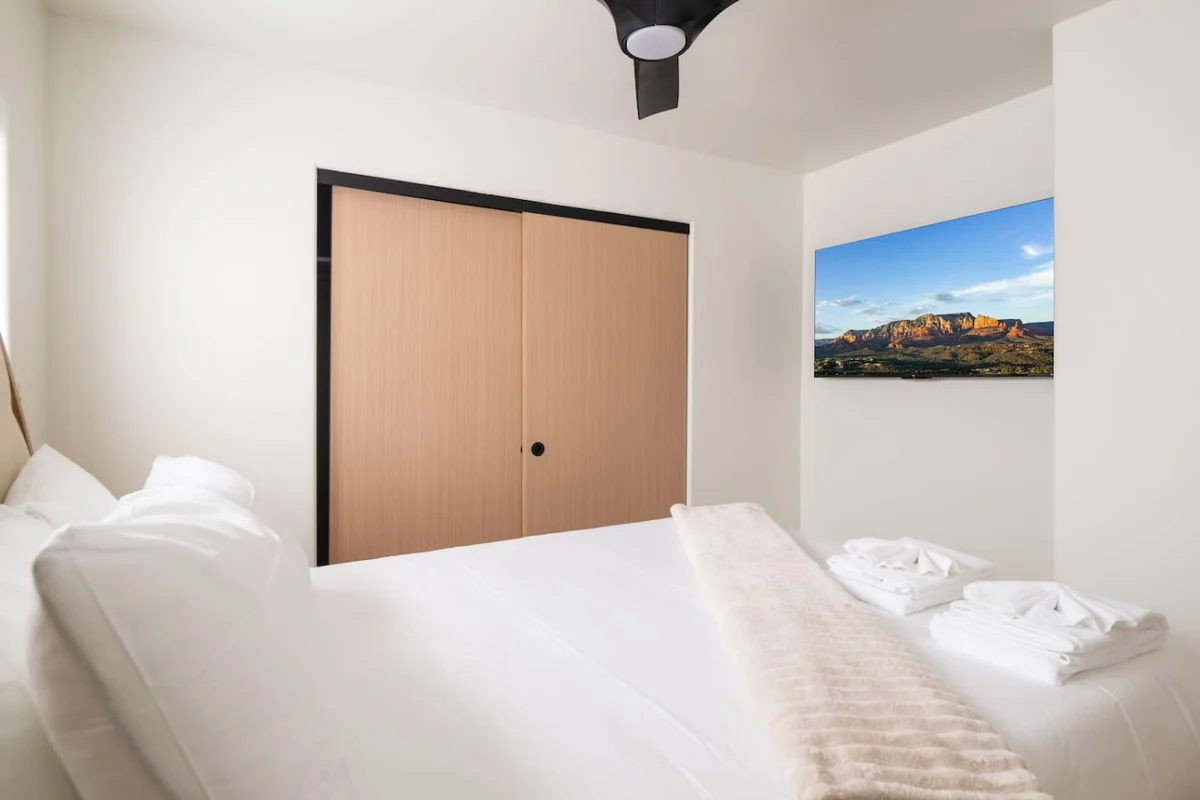 8-Bedroom, Views, Large Pool & Spa, Sauna, Gym #133