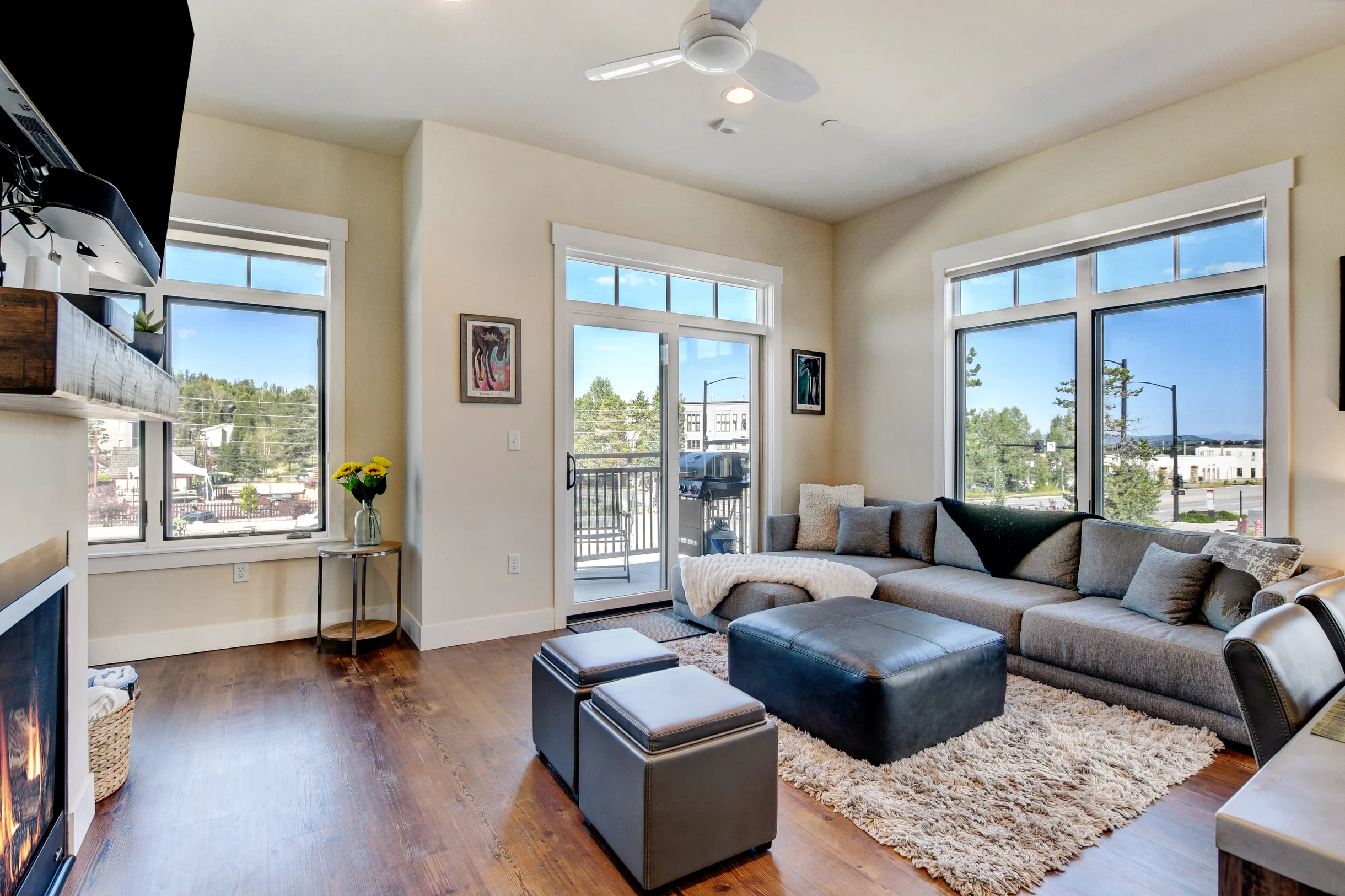 Hideaway Station Corner Loft 2 #20