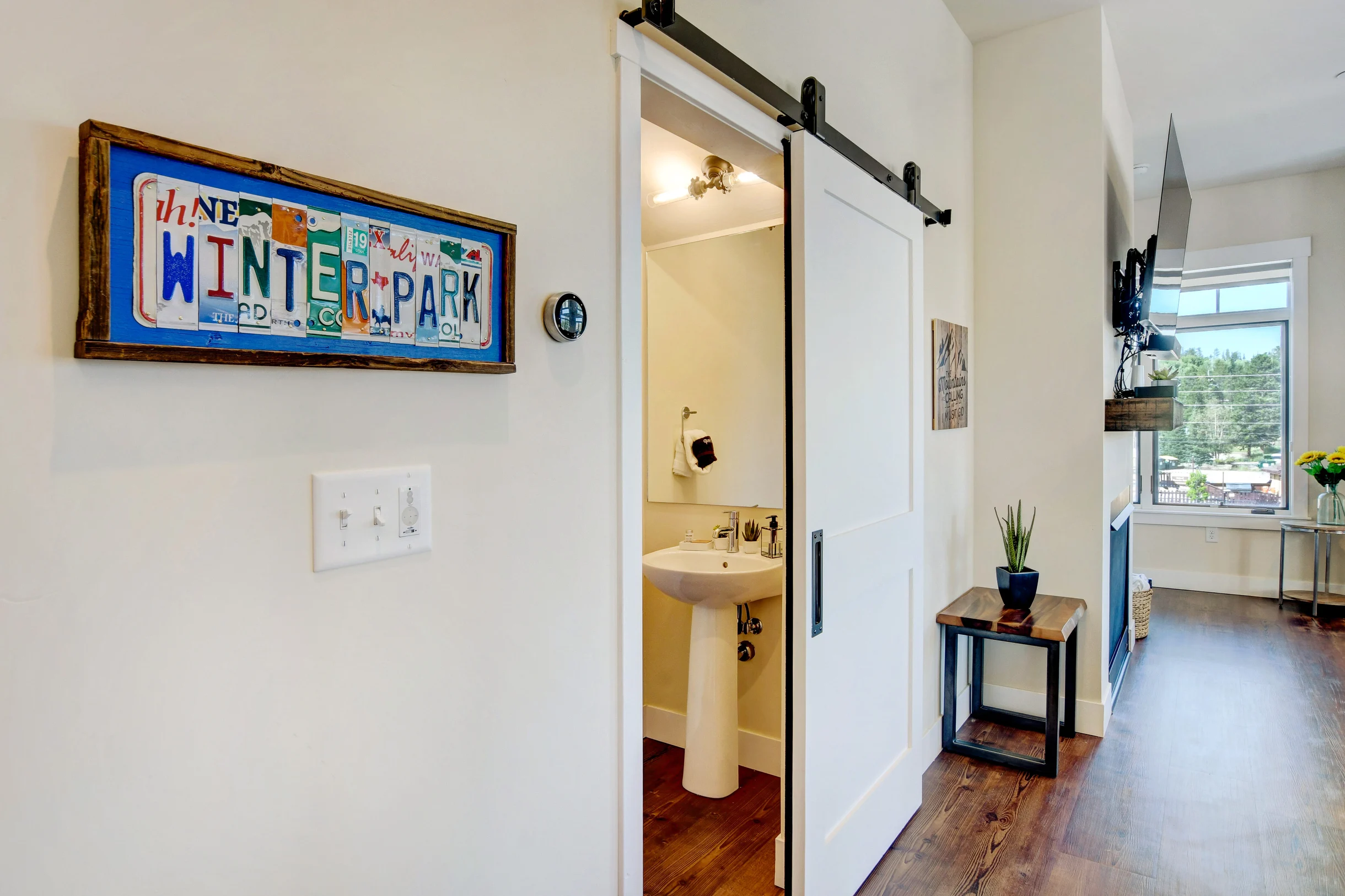 Hideaway Station Corner Loft 2 #8