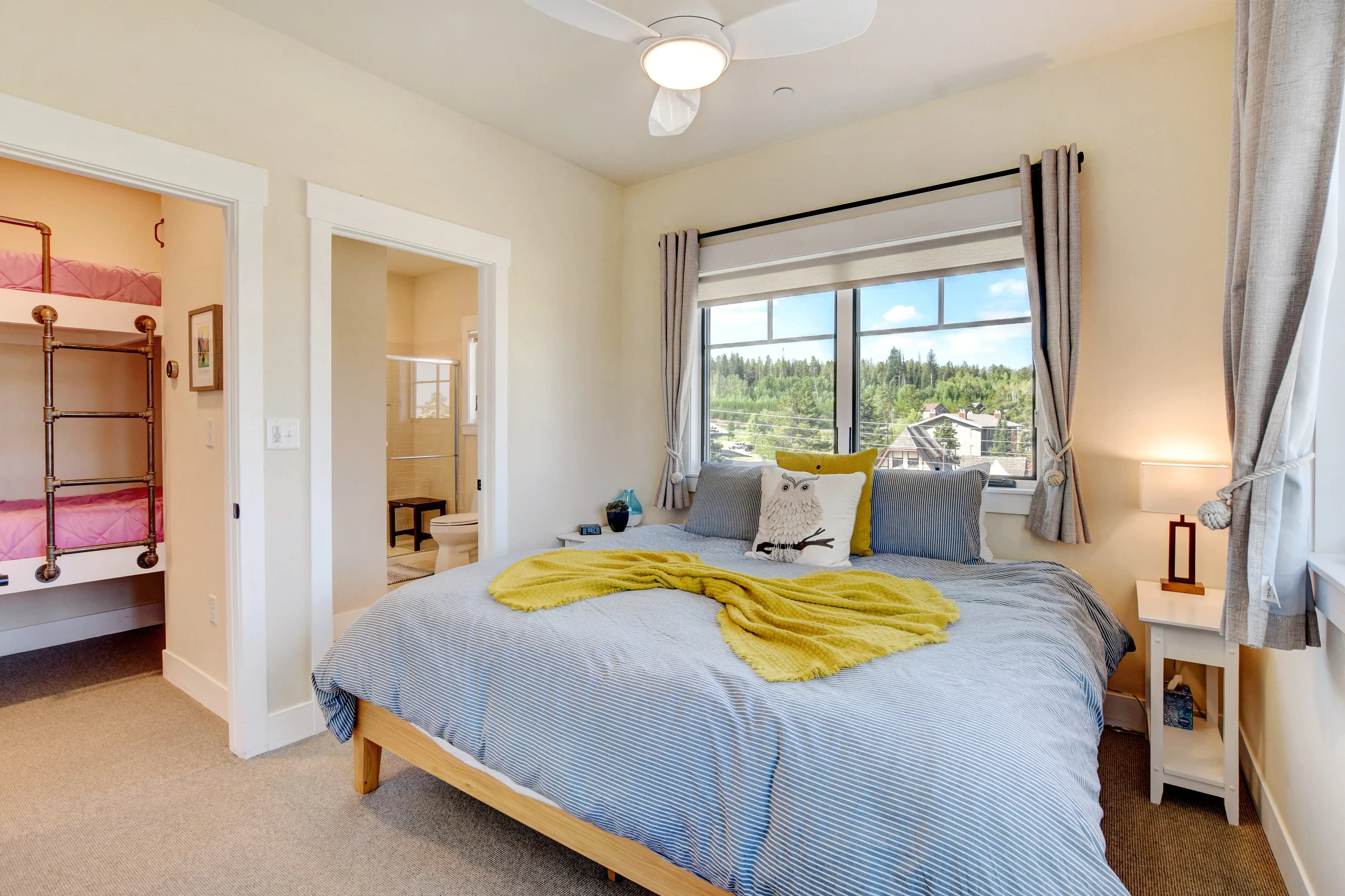 Hideaway Station Corner Loft 2 #24