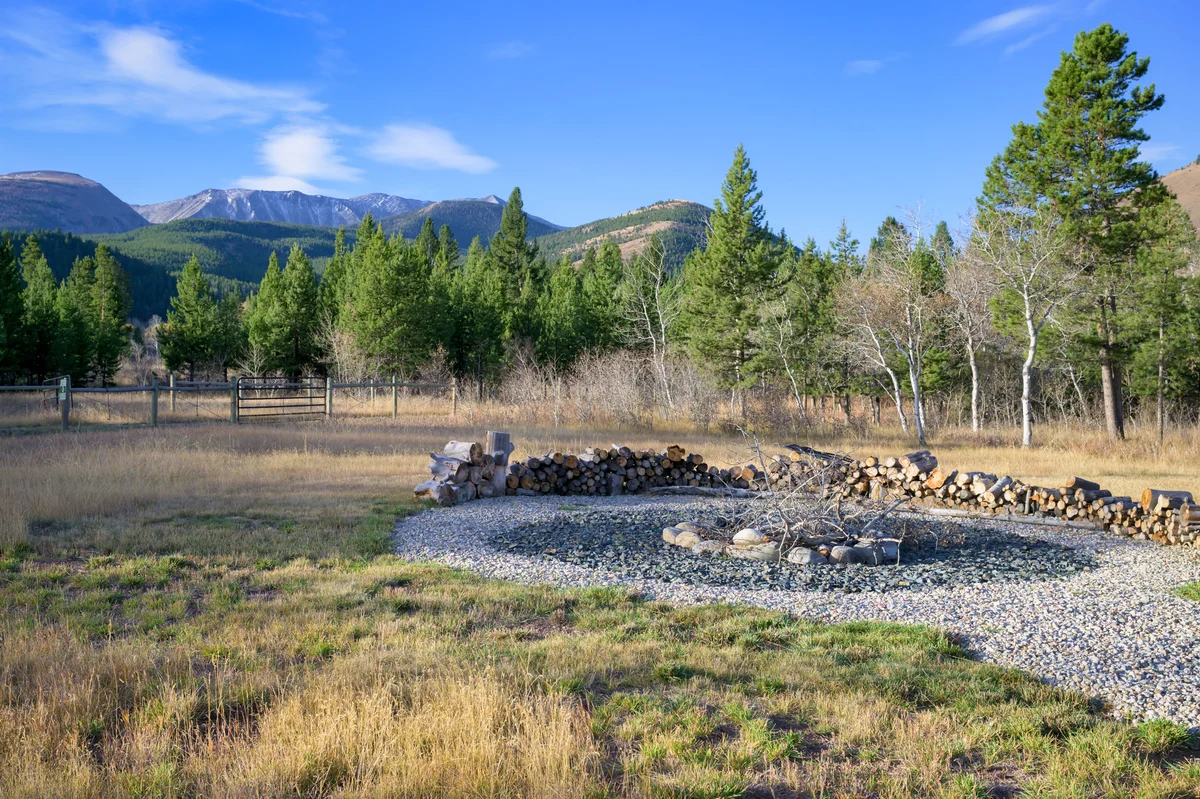 Aspen Park property photo 5