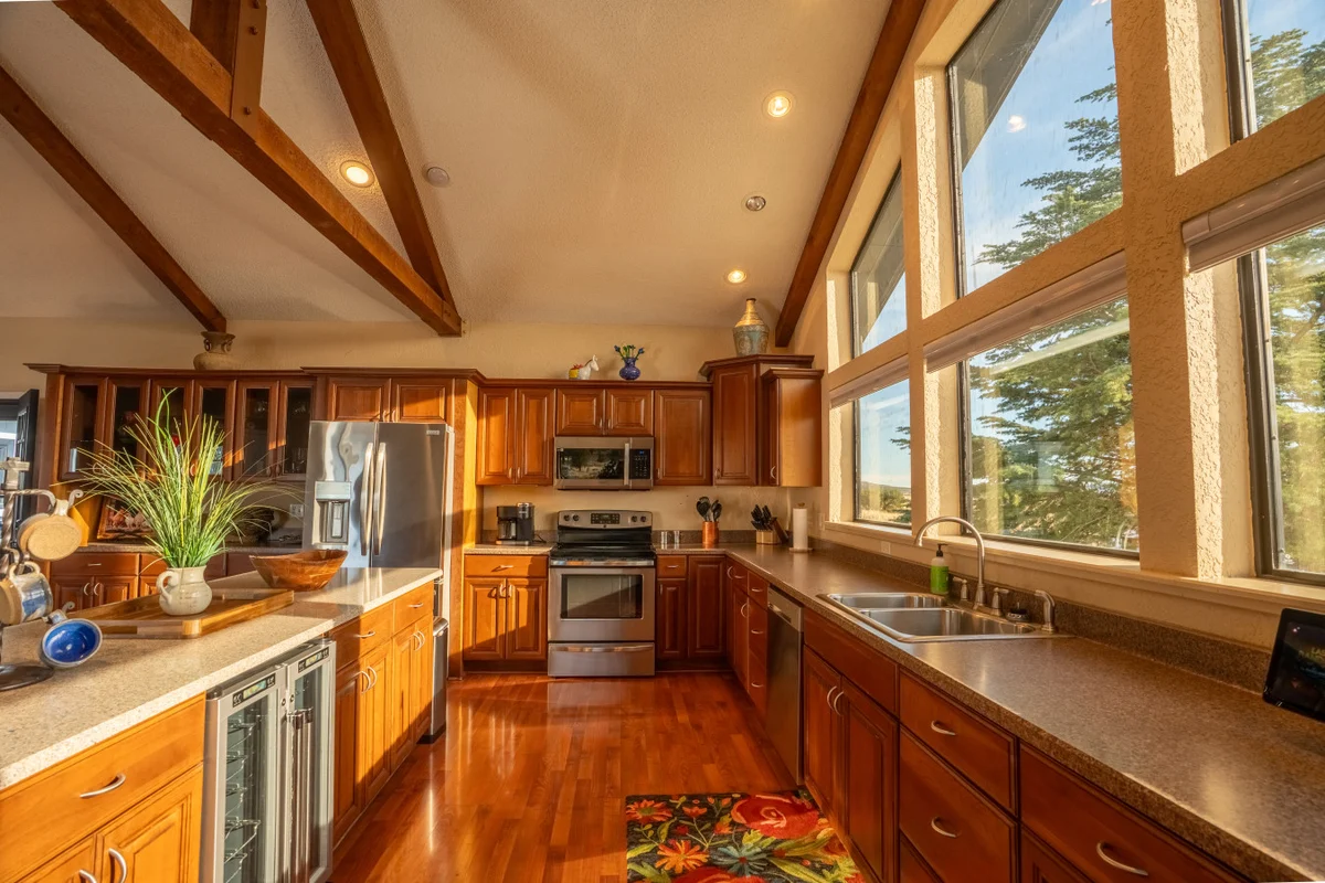 Home in Alpine property photo 2