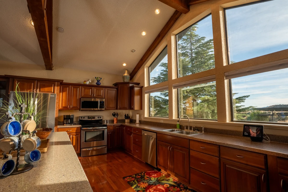 Home in Alpine property photo 5