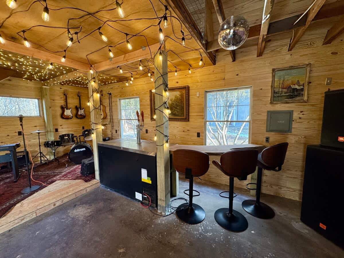 1203 Canal Rd #224