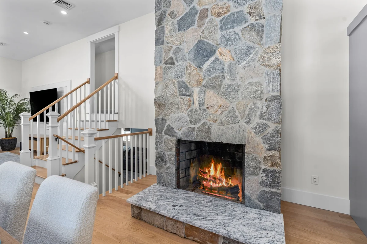 Home in Barnstable property photo 4