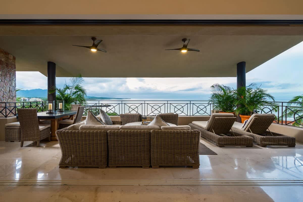 Condo in Corral del Risco property photo 3