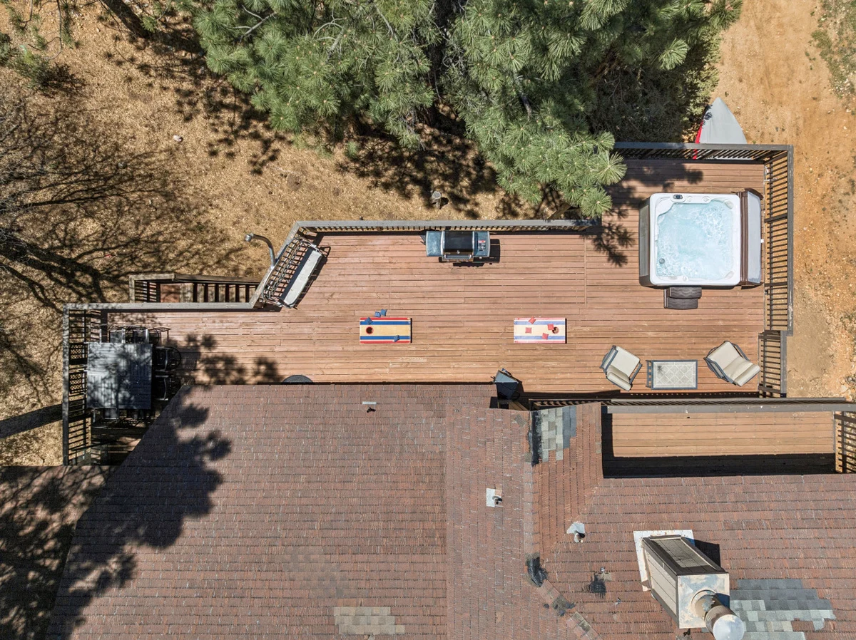 Fully Remodeled * Spacious * Slope Views * Wet bar #37