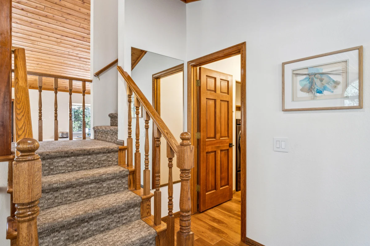 Fully Remodeled * Spacious * Slope Views * Wet bar #31