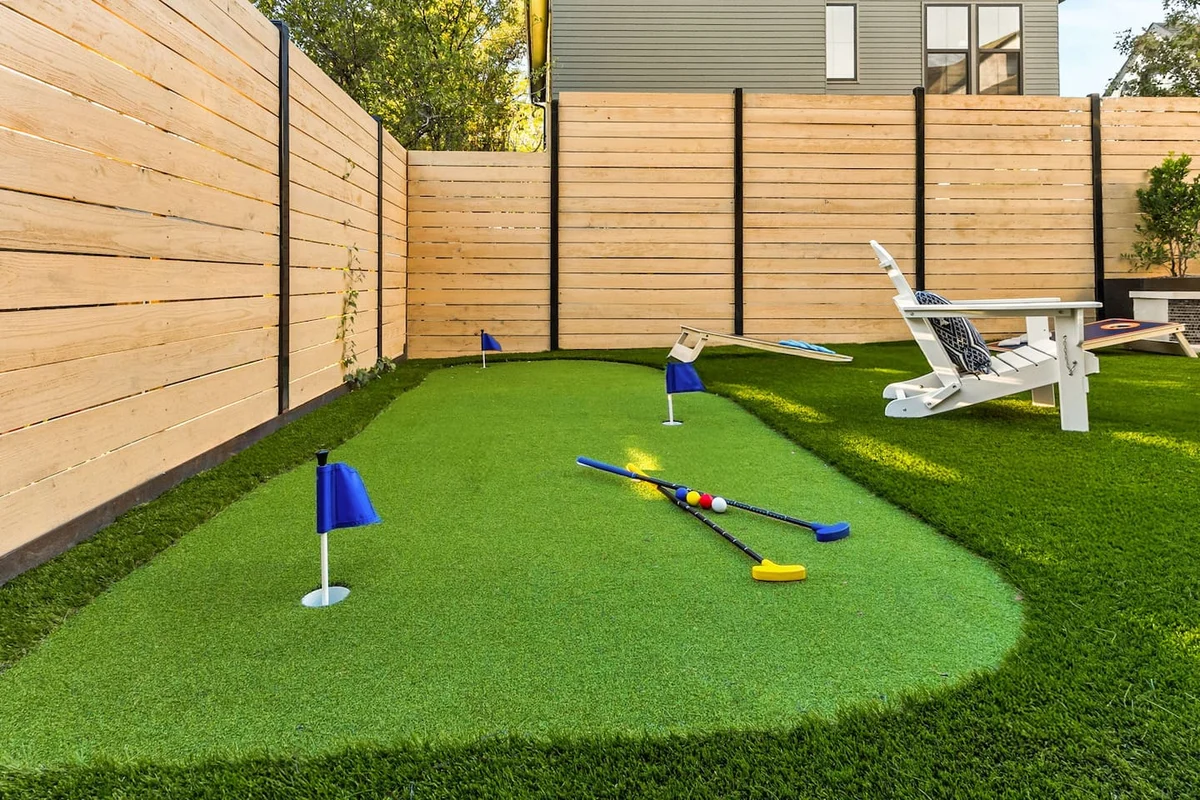 Rooftop DT Views • Heated Pool• Minigolf• Walkable #58