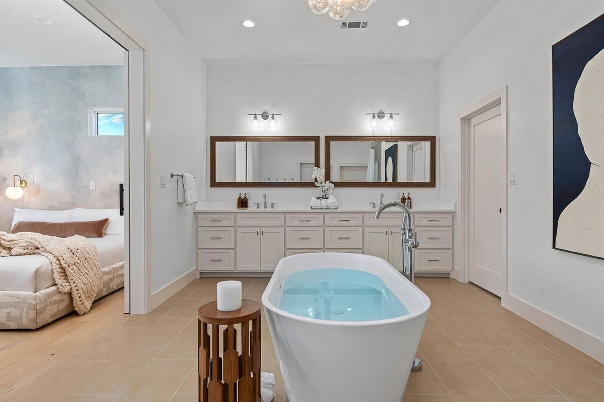 Panoramic Lake Views | Steps to Marina | Hot Tub #6