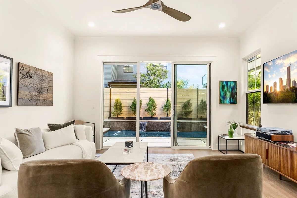 Rooftop DT Views • Heated Pool• Minigolf• Walkable #35