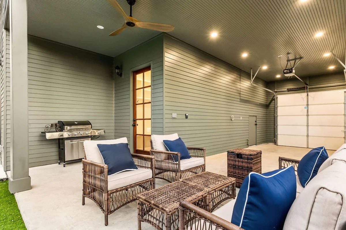 Rooftop DT Views • Heated Pool• Minigolf• Walkable #38