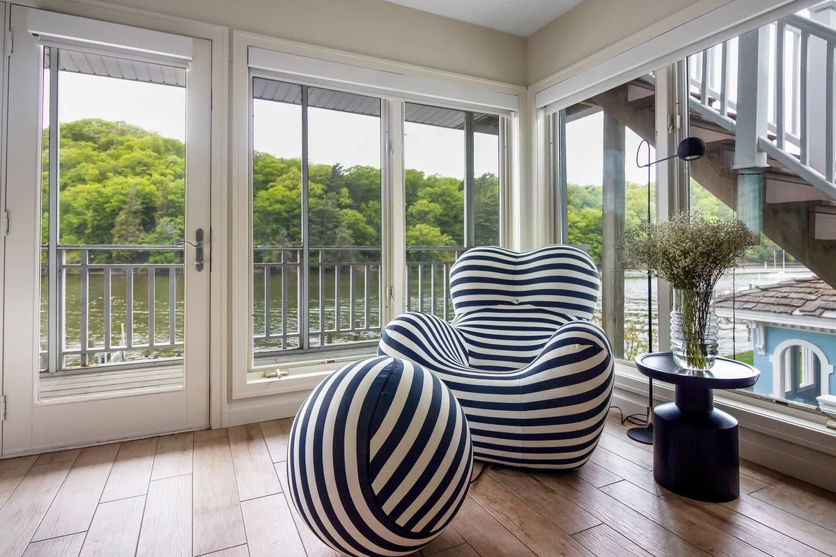 Home in Saugatuck property photo 5