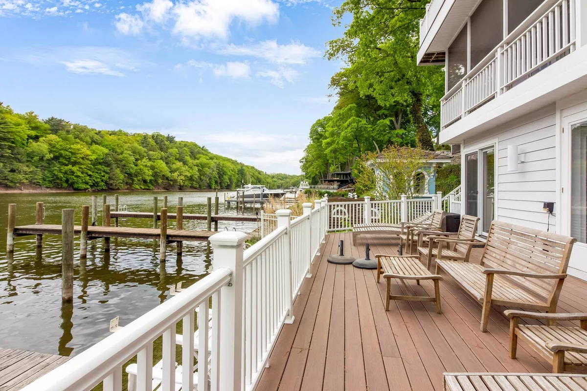Home in Saugatuck property photo 3