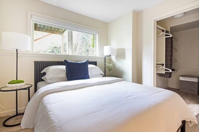 BEDROOM image 1