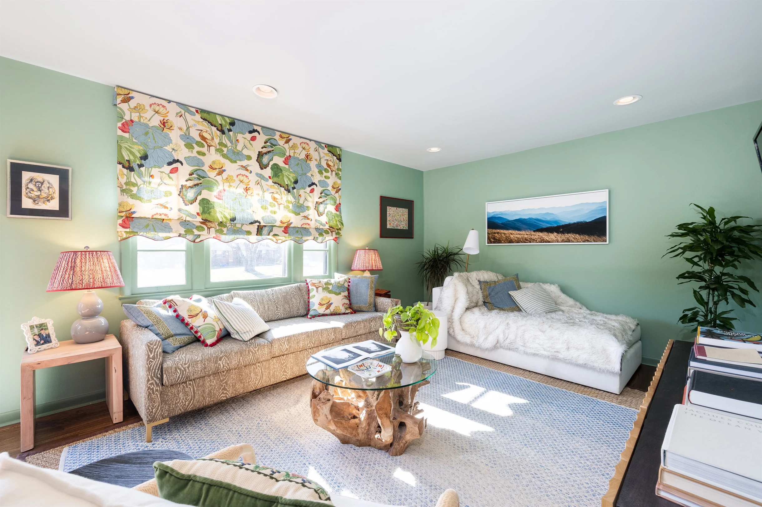 Blooming Bungalow #25