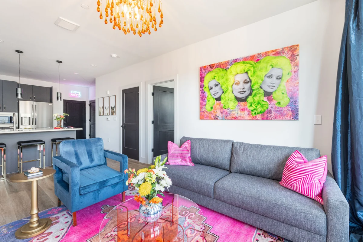 Honky Tonk Party Pad - Dolly #27