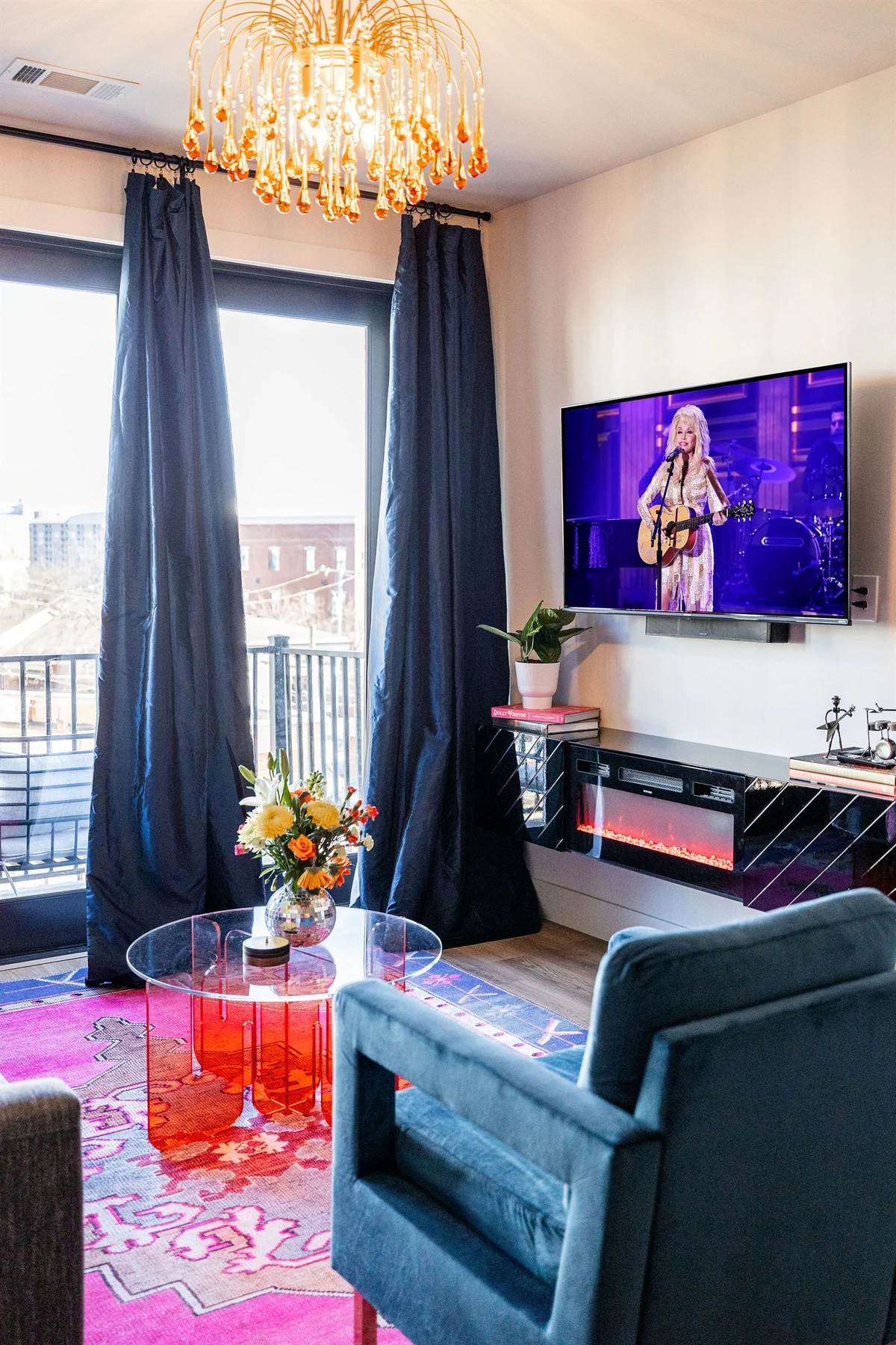 Honky Tonk Party Pad - Dolly #18