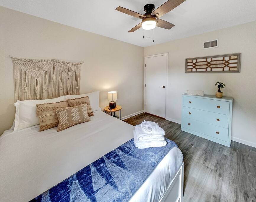 Townhome in Mount Pleasant property photo 3