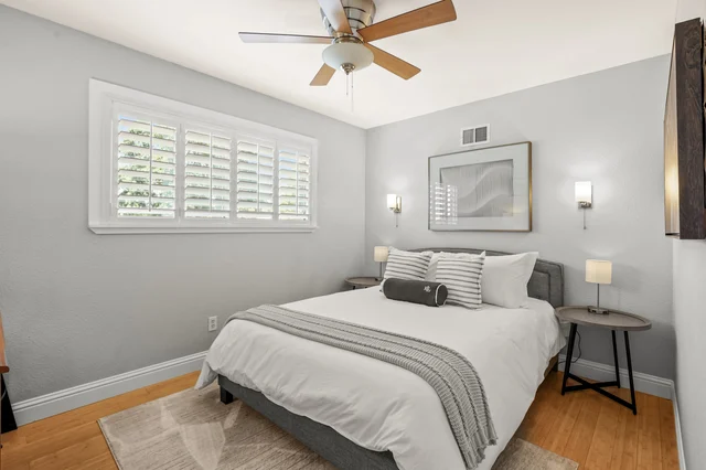 BEDROOM image 1