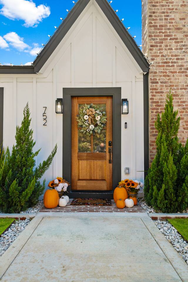 Home in San Antonio property photo 3