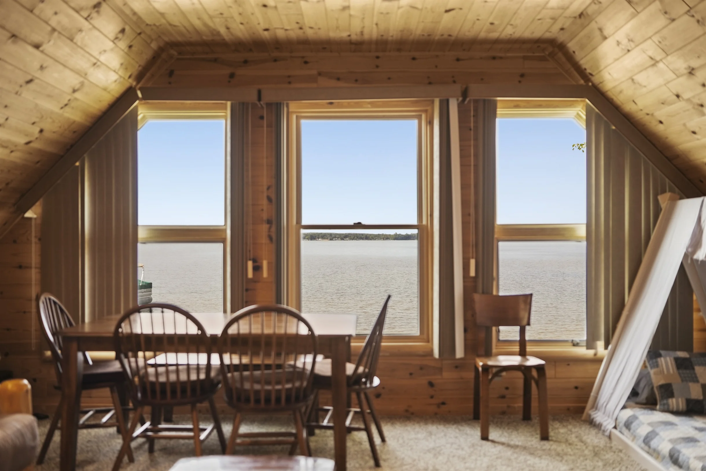 Chalet on the Shore #43