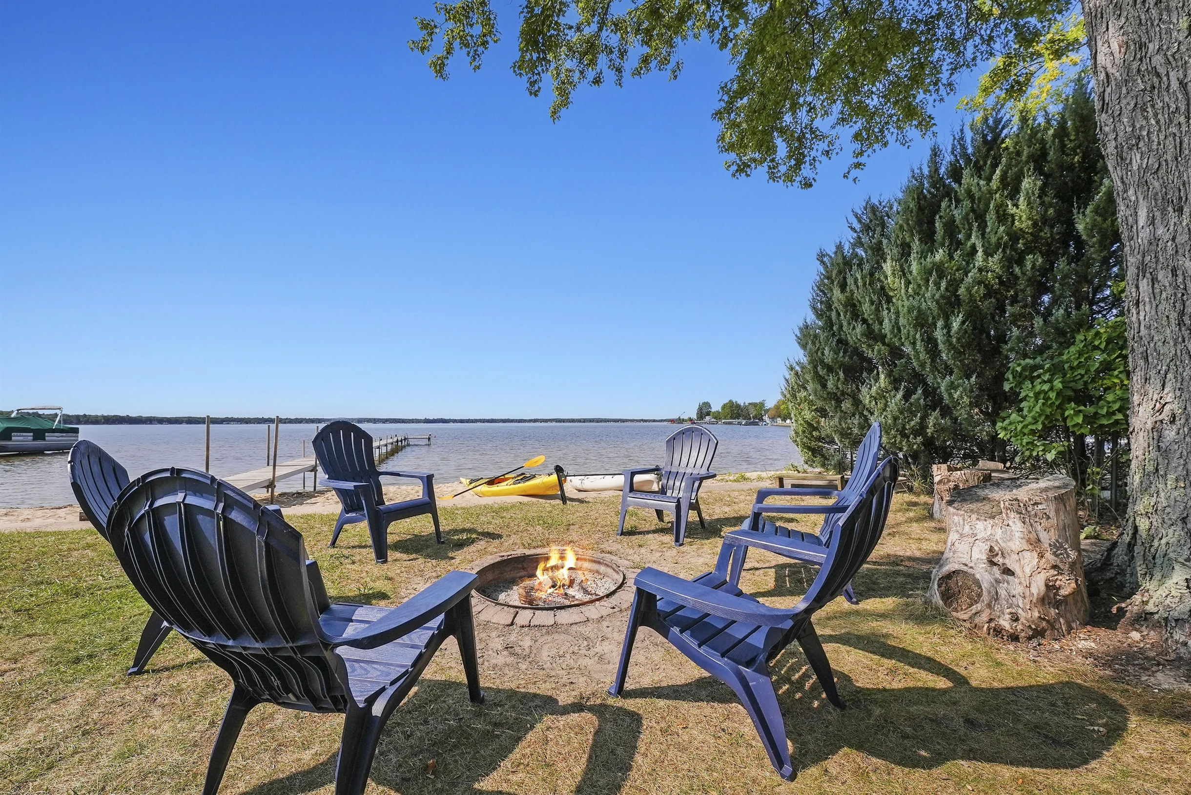Chalet on the Shore #26