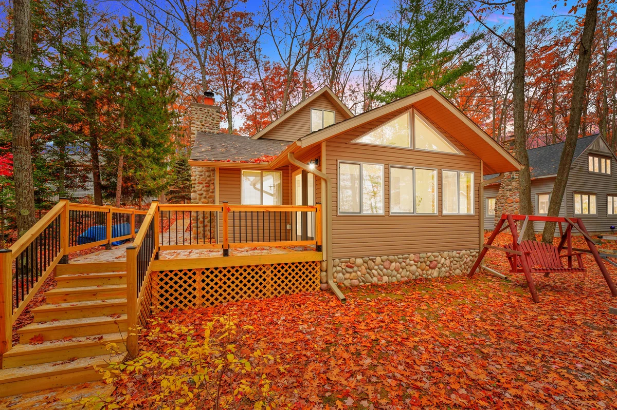 Sunrise Shores of Higgins Lake property photo 5