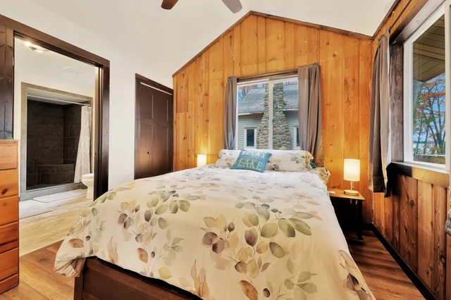 Bedroom 1 image 1