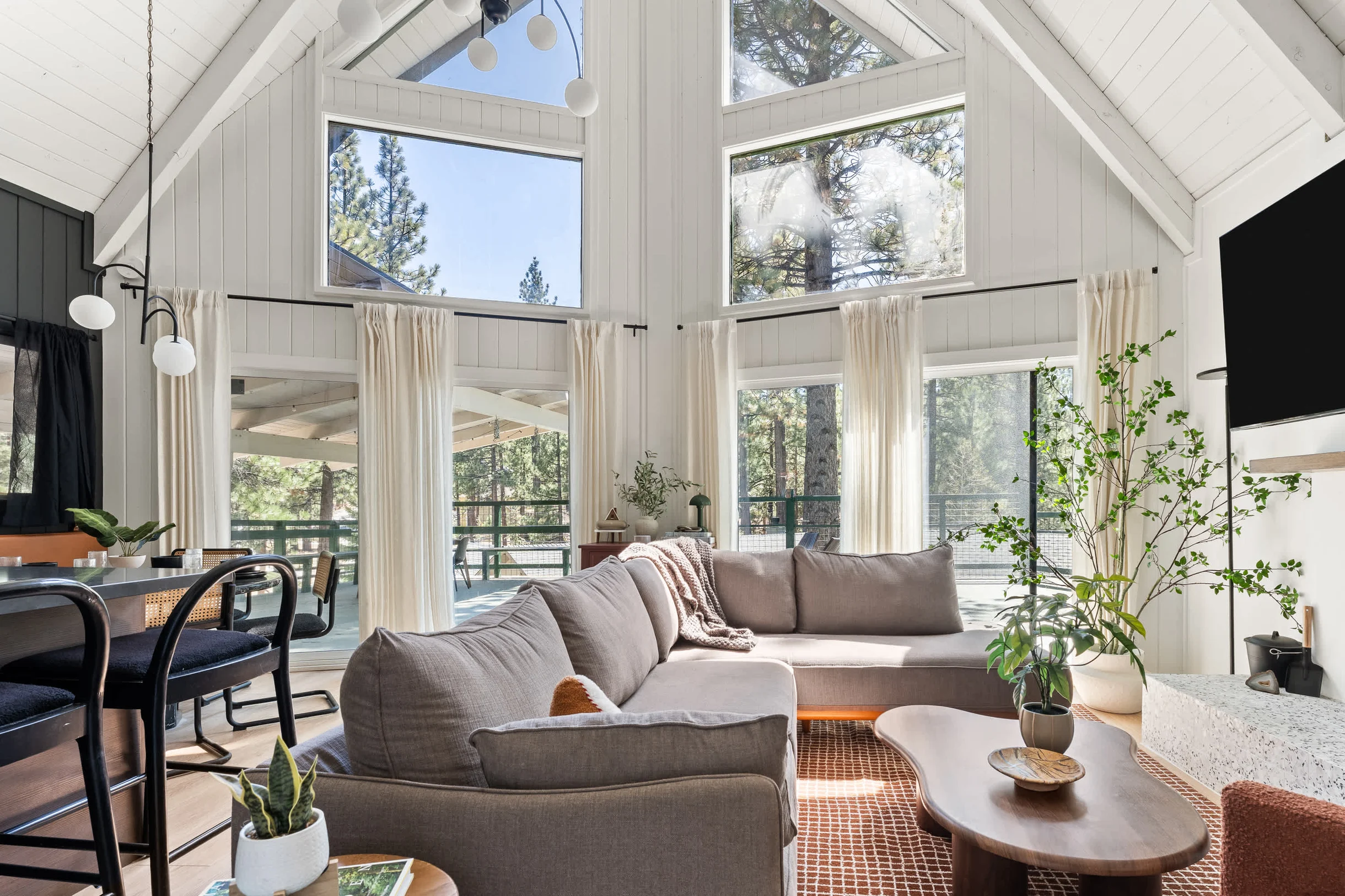 Home in Big Bear Lake property photo 1