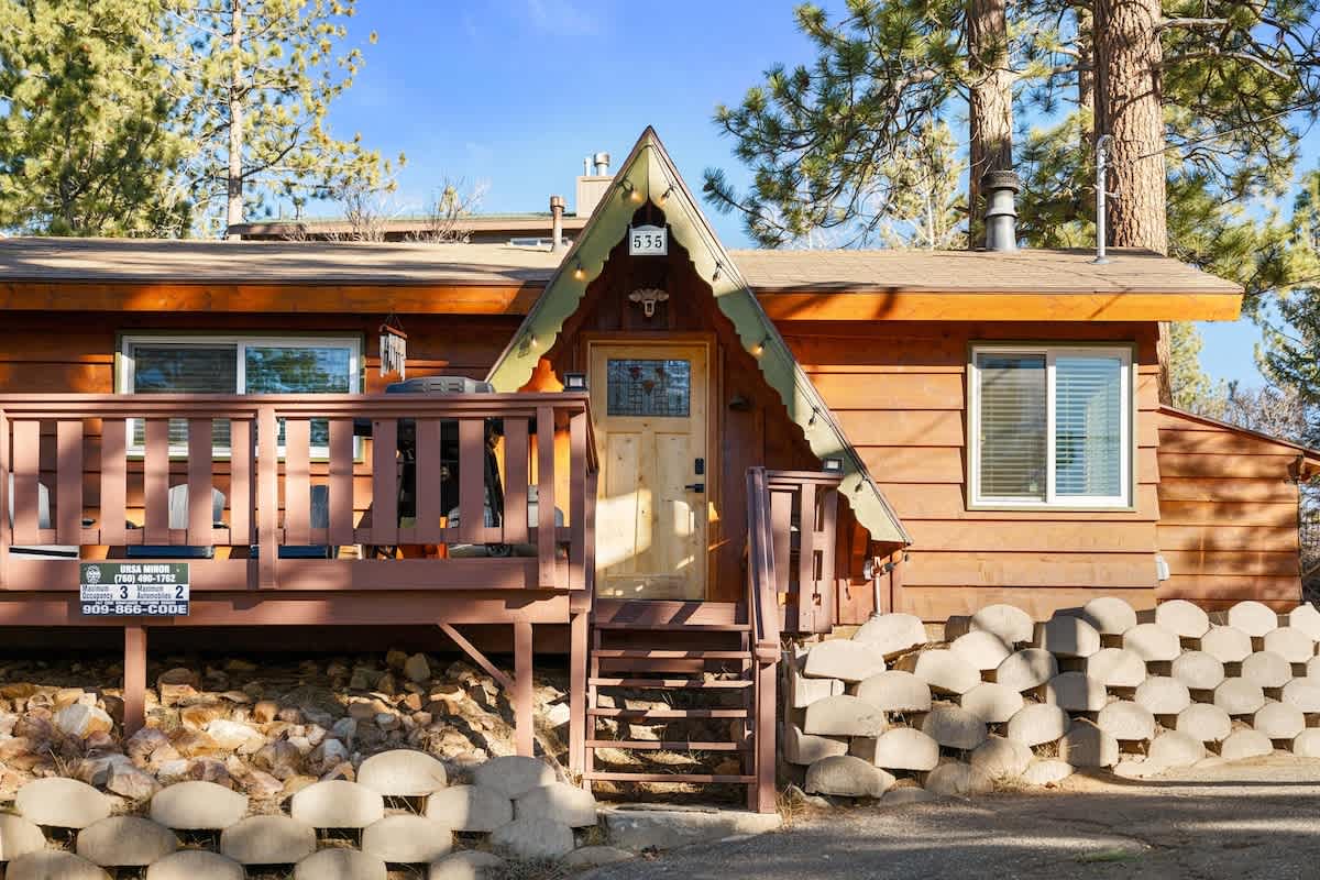 Home in Big Bear Lake property photo 3