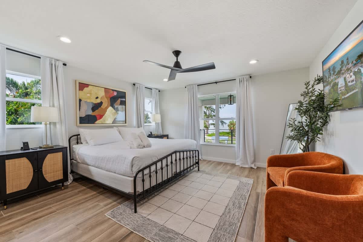 Waves | Heated Pool | Steps to Beach | Golf Cart #5