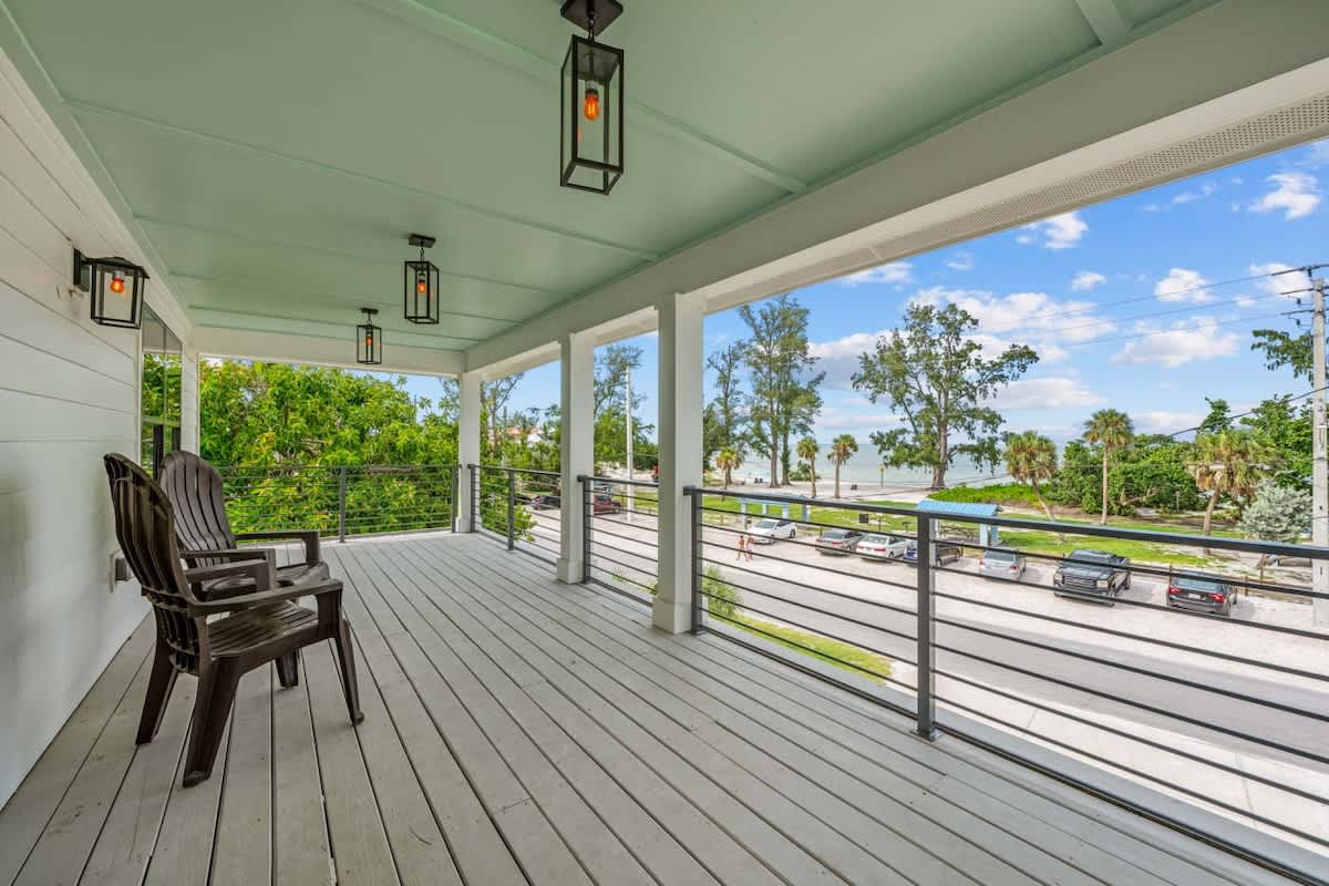 Waves | Heated Pool | Steps to Beach | Golf Cart #57