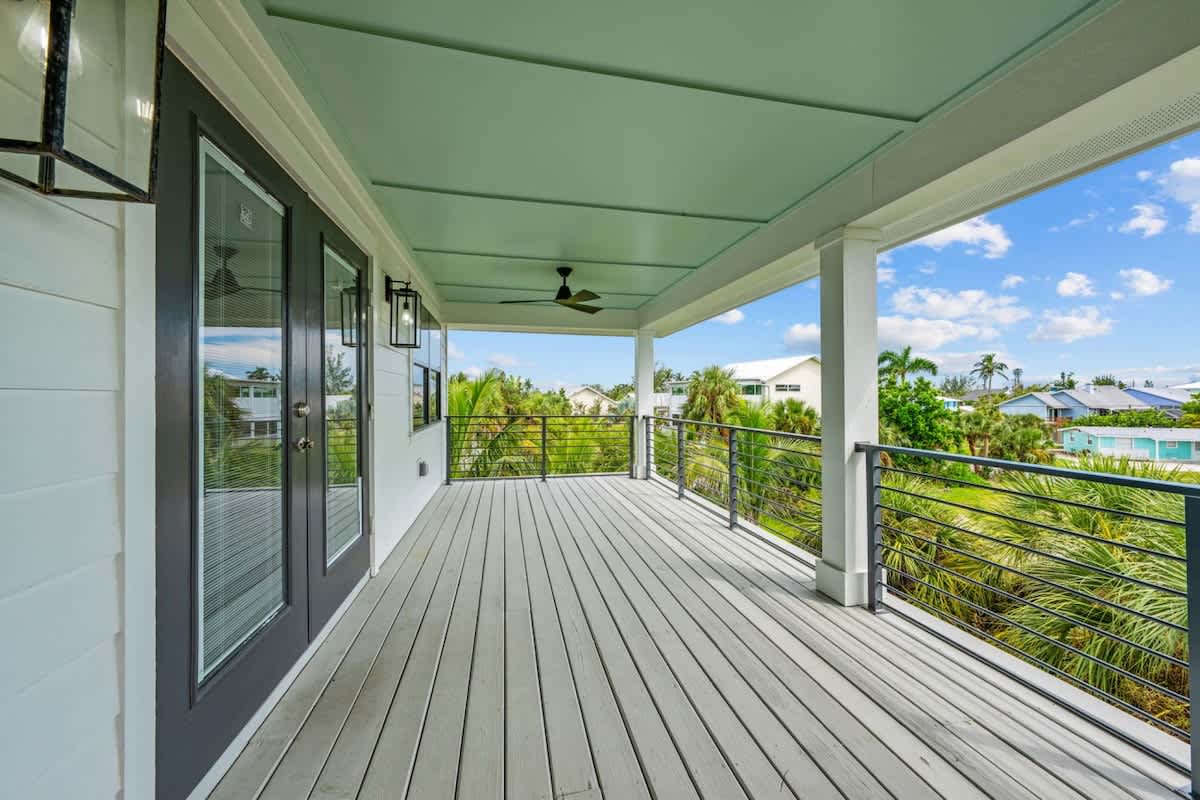 Waves | Heated Pool | Steps to Beach | Golf Cart #36