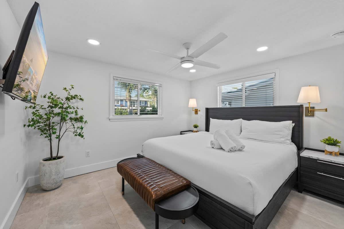 Tripletail | Beachfront | Pool | Hot Tub #5
