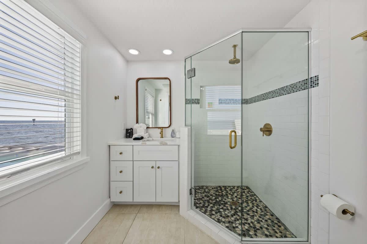 Tripletail | Beachfront | Pool | Hot Tub #40