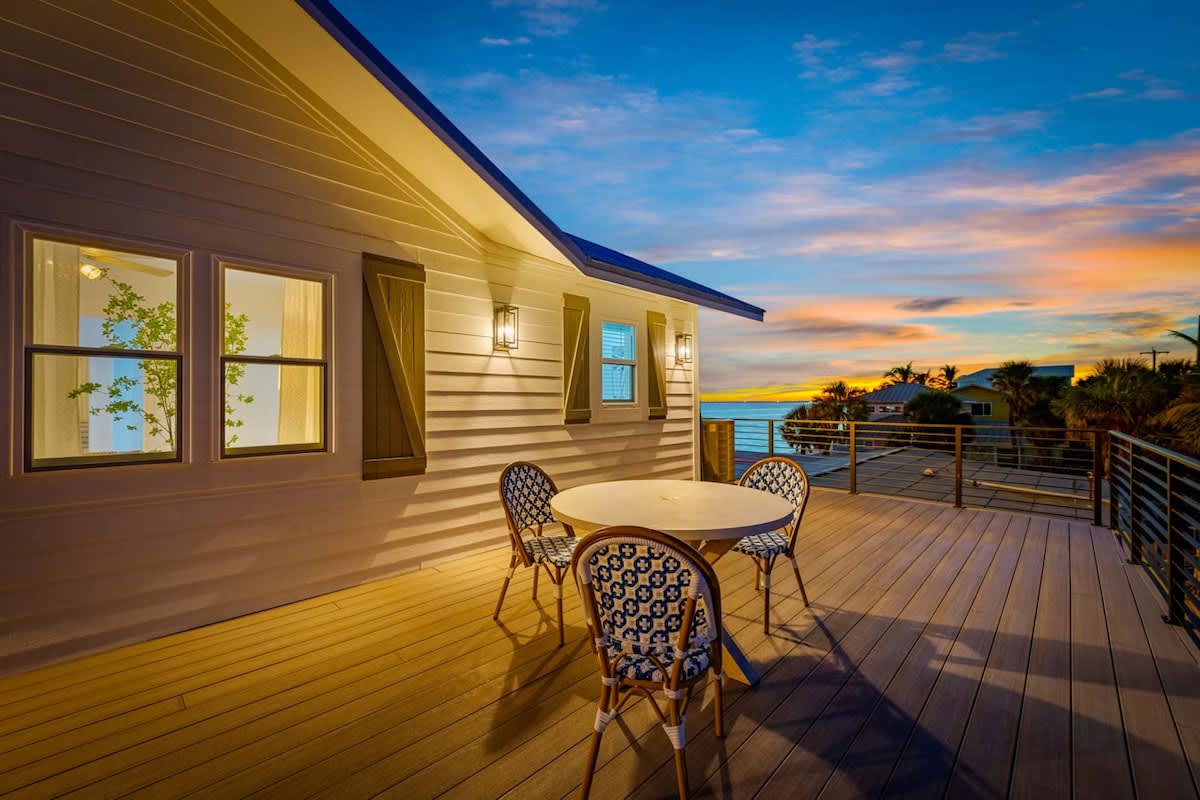 Tripletail | Beachfront | Pool | Hot Tub #2