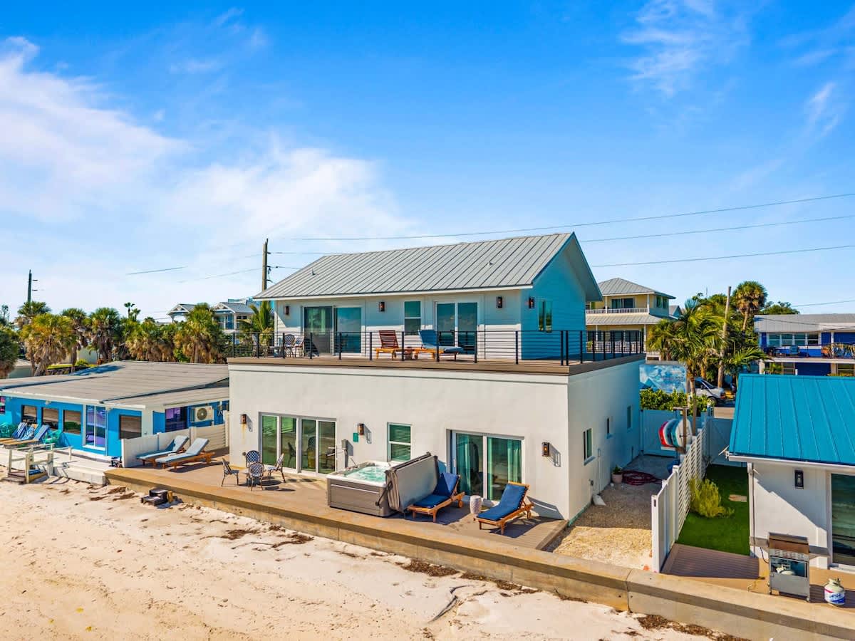 Tripletail | Beachfront | Pool | Hot Tub #12